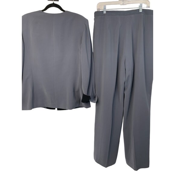 Kasper Zip Relaxed 2-Piece Gray Pant Suit Size 16 Cuffable HR Wide Leg 7636 GUC - Picture 4 of 15